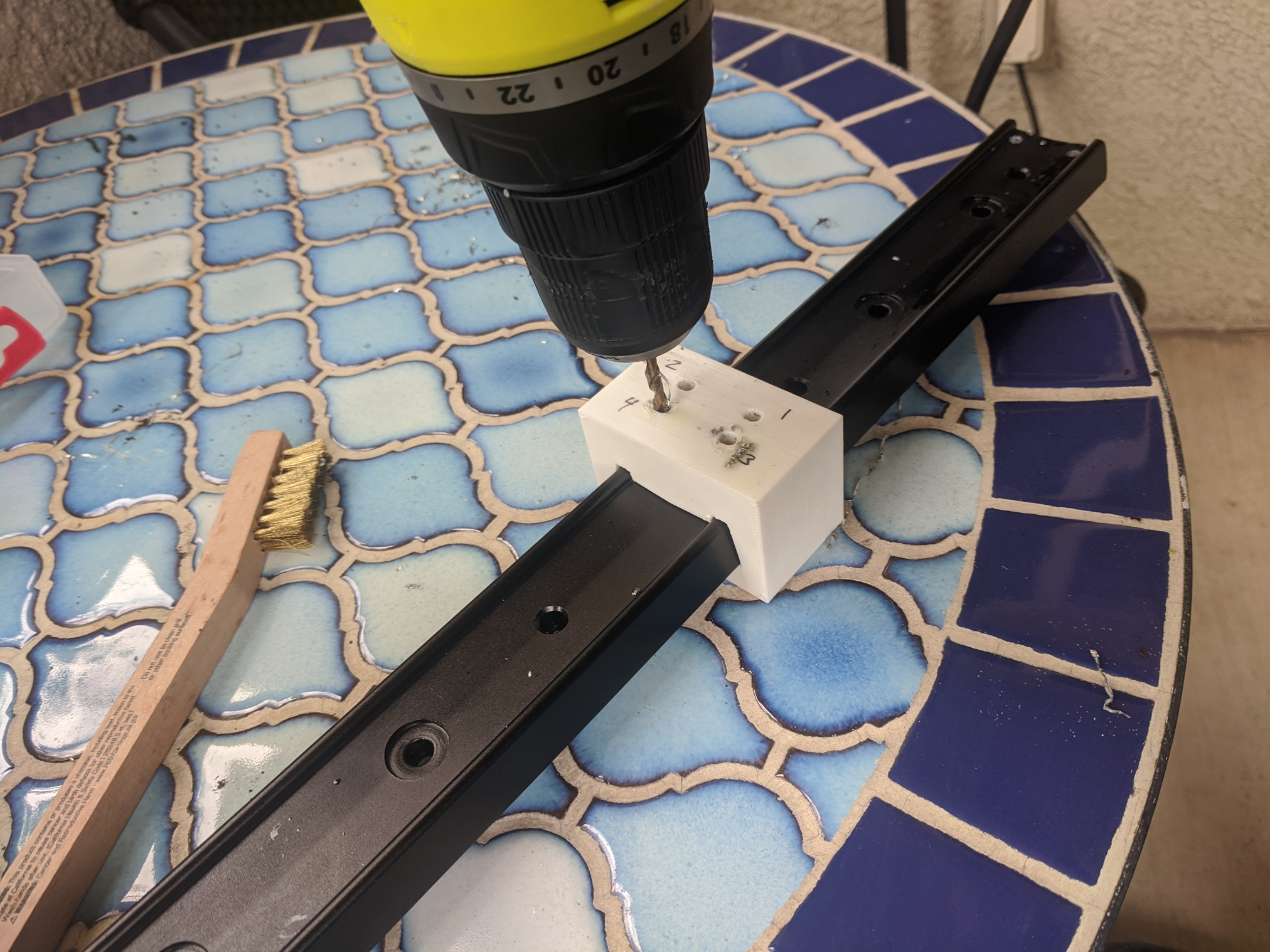 3D printed jig for drilling the dovetail bracket