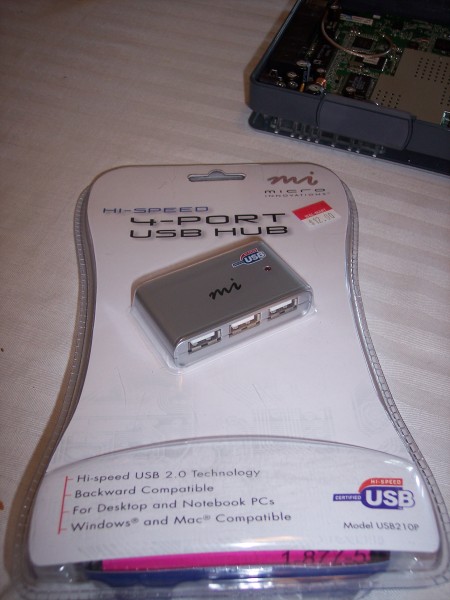 A cheap, low profile USB 2.0 hub